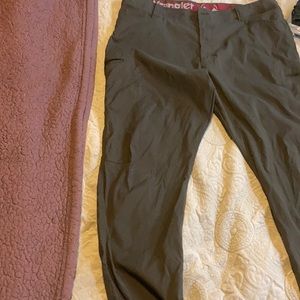 pants with pockets on the side